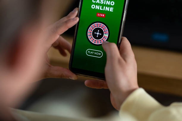 keluaran japan platform interface showing slot games and live-dealer tables